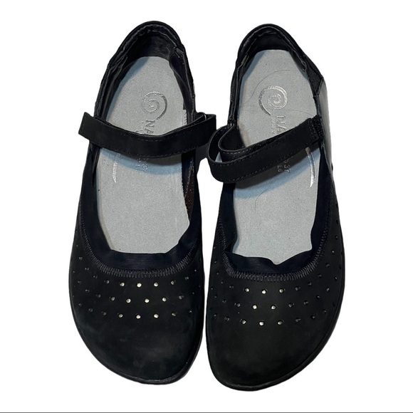Naot Matua Sandal Glass Silver Studded Velvet Leather Maryjane Ballet Flats 6/37 - Picture 5 of 10